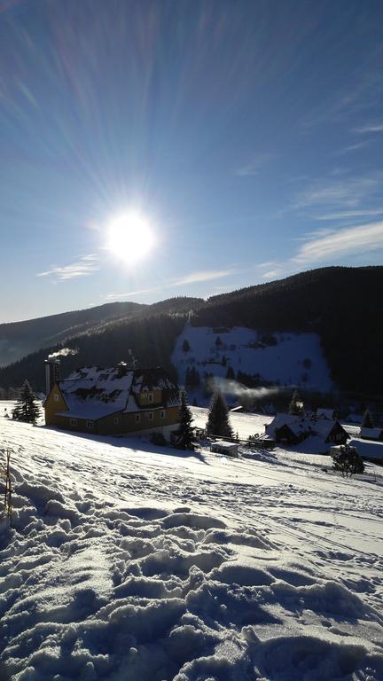 Penzion Lesni Pramen Pec pod Snezkou Exterior foto